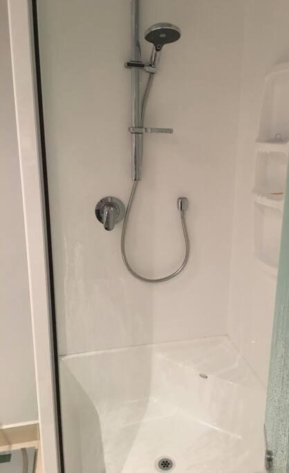 Outstanding Central Lambton Quay Apartment Ουέλλινγκτον Εξωτερικό φωτογραφία
